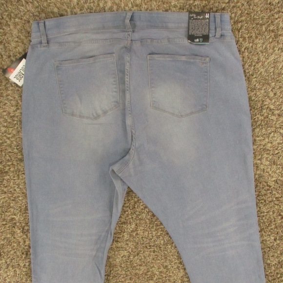 Lularoe Jeans Women's 44 Plus‎ Size Light Wash High Rise Slim Straight Denim - Picture 4 of 12